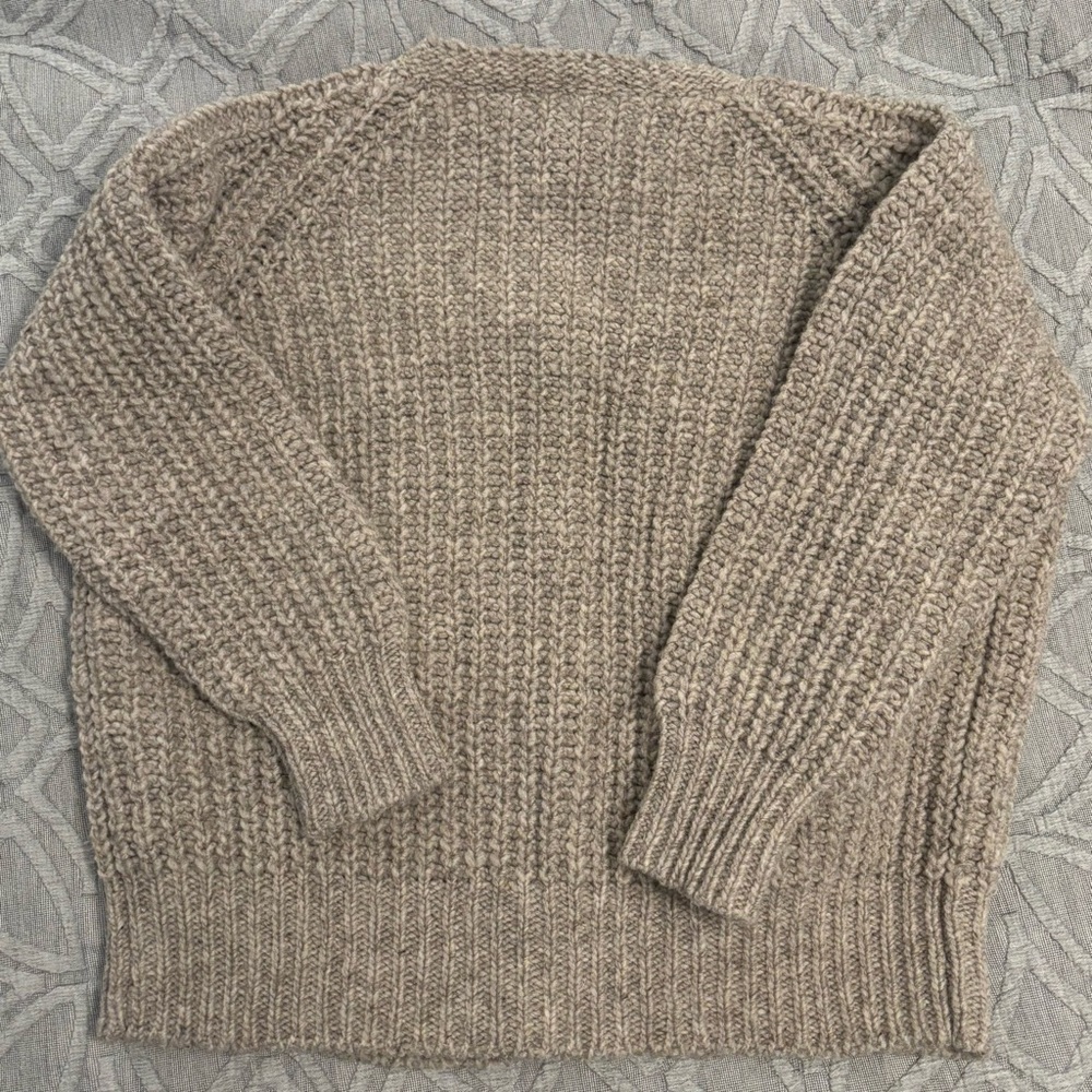 Babaa Cardigan No 5 in Mist - Picture 2 of 7